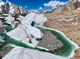 https://worldexpeditions.com/croppedImages/Indian-Sub-Continent/Pakistan/Ultimate-K2-Trek-509819-500px.jpg