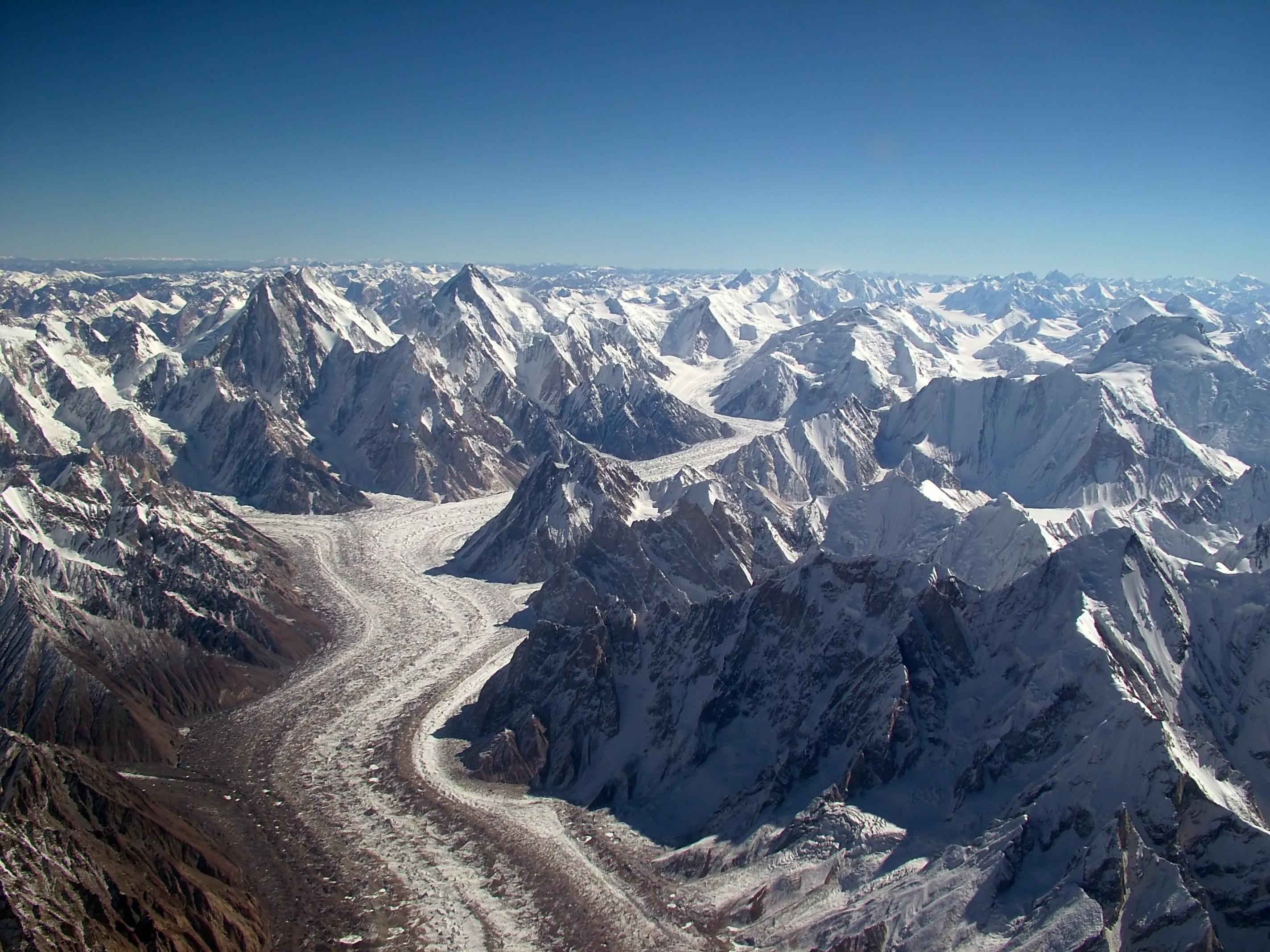 baltoro-glacier-from-air.jpg