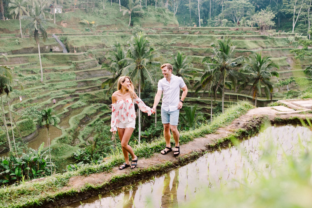 https://cdn.gusmank.com/MJ/ubud-bali-couple-session-001.jpg